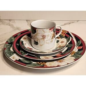TIENSHAN MAGNOLIA FINE CHINA 4 PIECE PLACE SETTING (1) Set
